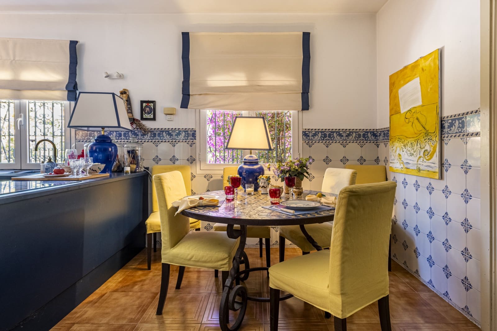 4 bedroom Villa for sale in Benahavis with pool garage - € 3,900,000 (Ref: 9020840)