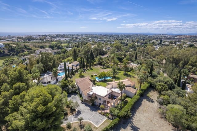 Chalet de 4 habitaciones en Benahavís en venta con piscina garaje - 3.900.000 € (Ref: 9020840)