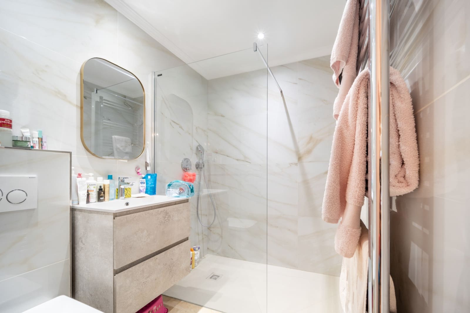 4 bedroom Villa for sale in Marbella with pool garage - € 2,690,000 (Ref: 9029460)