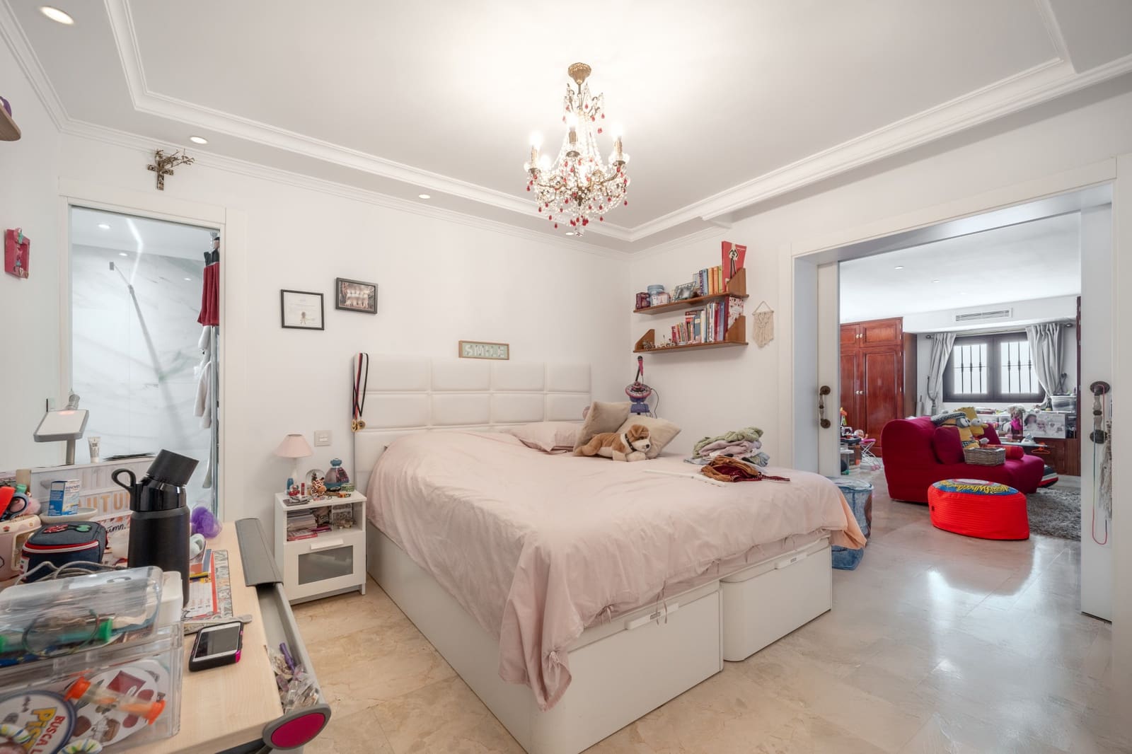 4 bedroom Villa for sale in Marbella with pool garage - € 2,690,000 (Ref: 9029460)