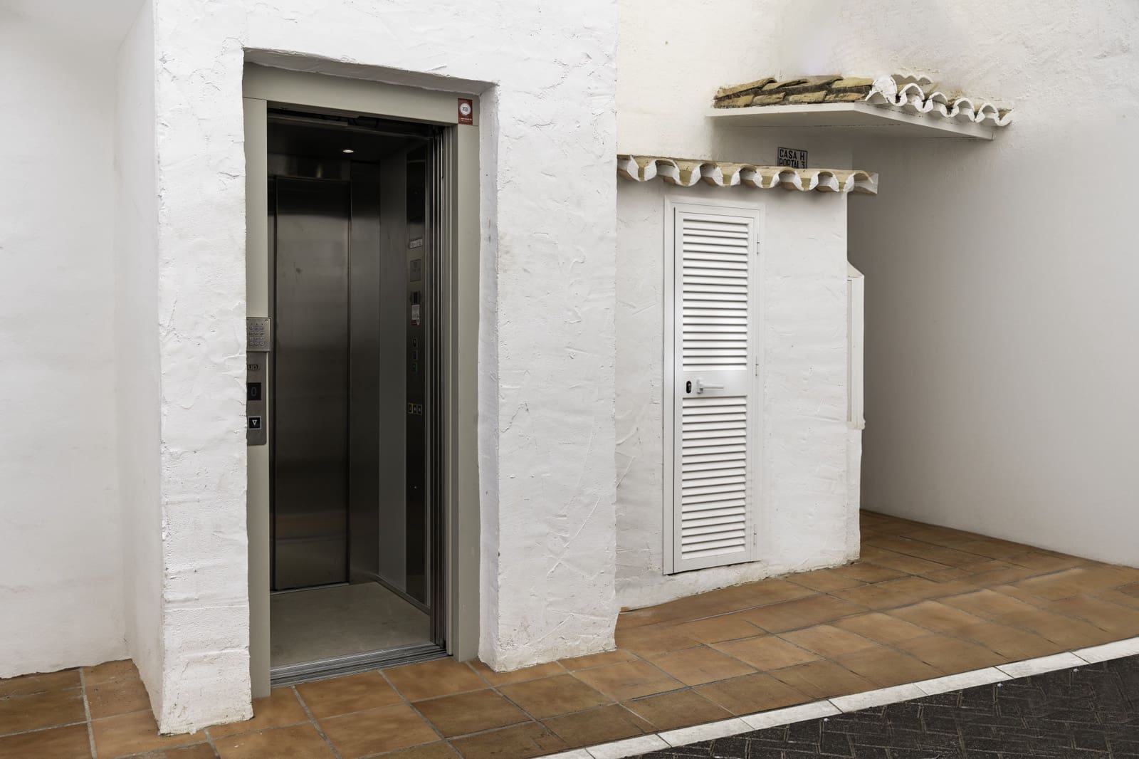 2 chambre Appartement à vendre à Puerto Banus avec garage - 1 650 000 € (Ref: 9034390)