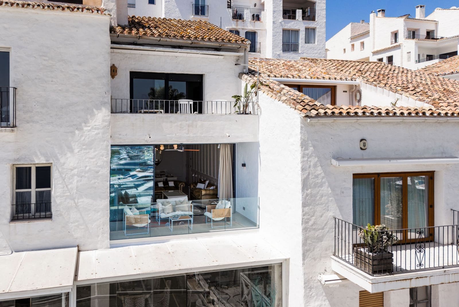 2 chambre Appartement à vendre à Puerto Banus avec garage - 1 650 000 € (Ref: 9034390)