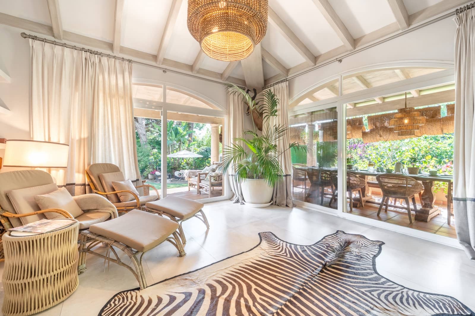 6 Zimmer Ferienvilla in Marbella mit Pool Garage - 8.500 € (Ref: 9036048)