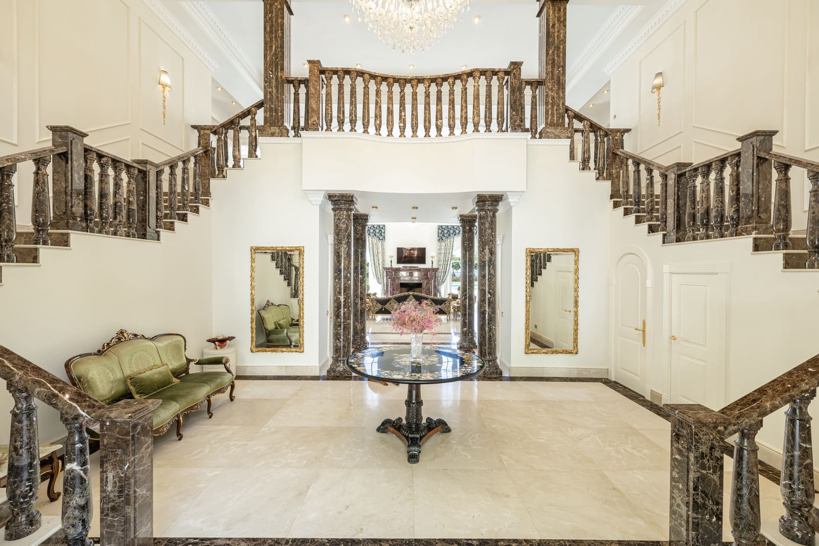 7 bedroom Villa for sale in Marbella with pool garage - € 13,000,000 (Ref: 9042142)