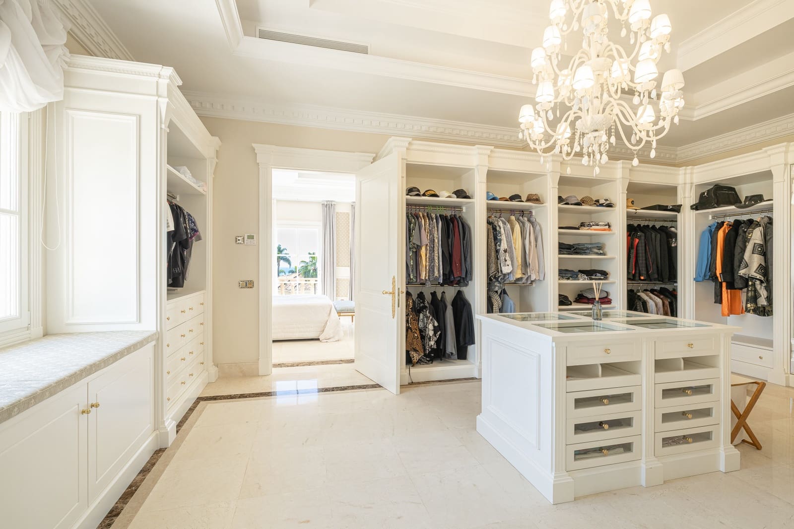 7 bedroom Villa for sale in Marbella with pool garage - € 13,000,000 (Ref: 9042142)