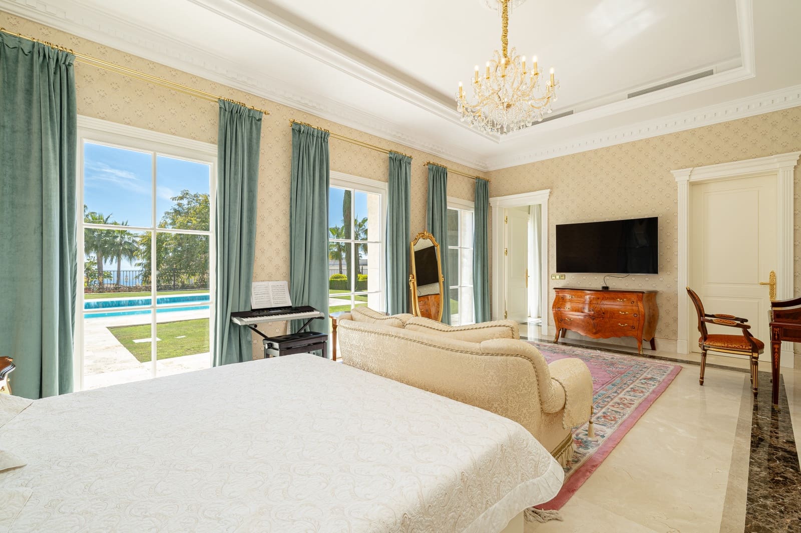 7 bedroom Villa for sale in Marbella with pool garage - € 13,000,000 (Ref: 9042142)