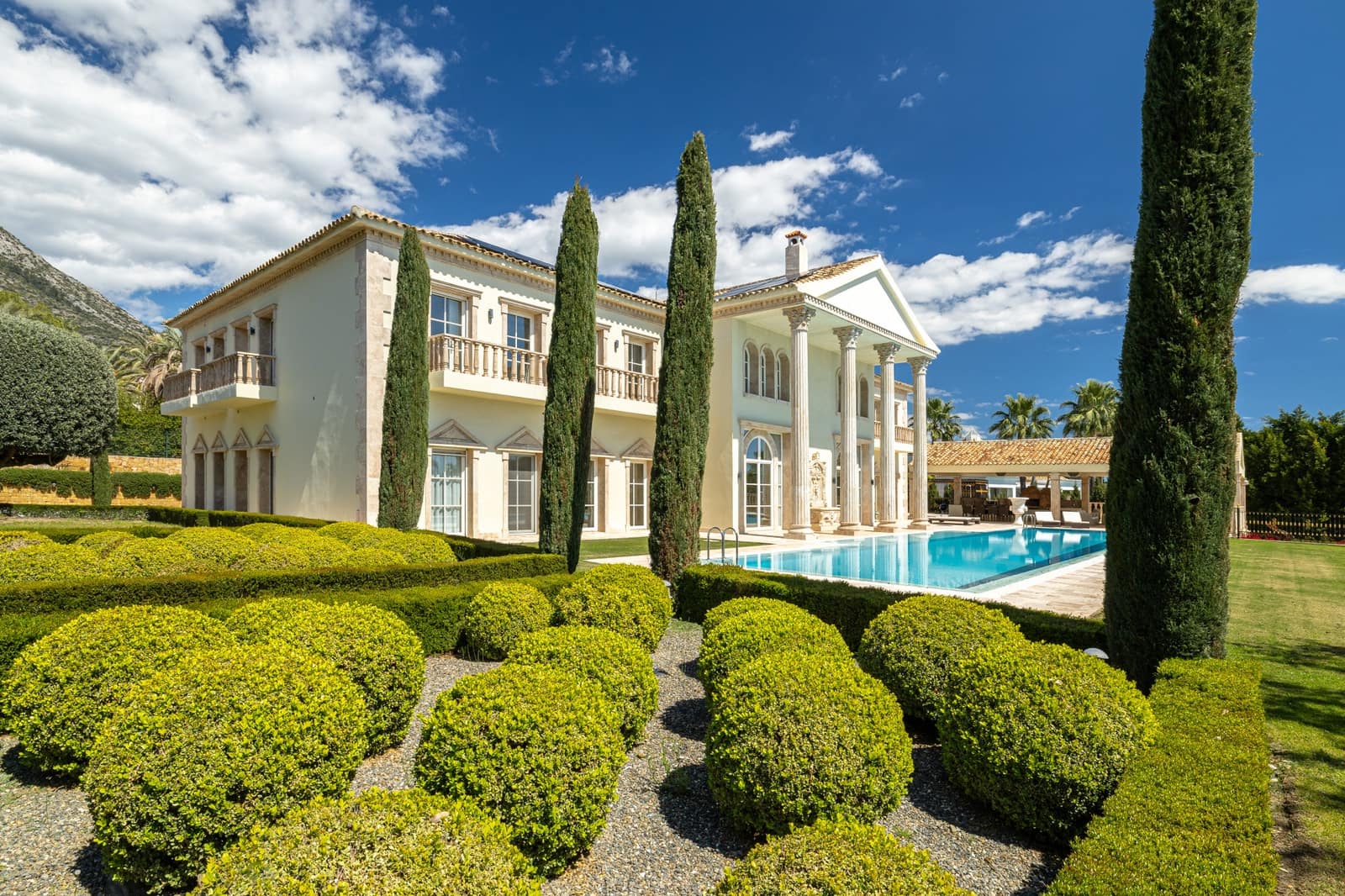 7 bedroom Villa for sale in Marbella with pool garage - € 13,000,000 (Ref: 9042142)