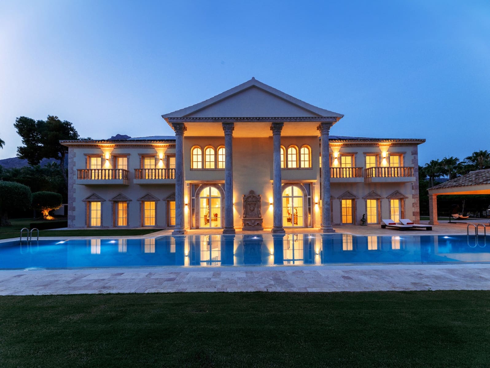 7 bedroom Villa for sale in Marbella with pool garage - € 13,000,000 (Ref: 9042142)