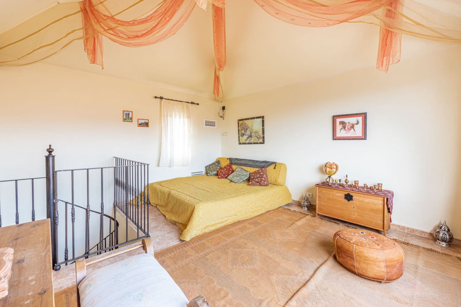 7 slaapkamer Villa te koop in Estepona met zwembad garage - € 2.500.000 (Ref: 9042144)