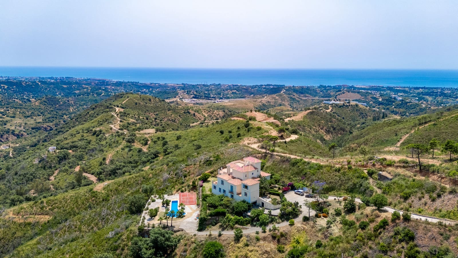 7 slaapkamer Villa te koop in Estepona met zwembad garage - € 2.500.000 (Ref: 9042144)