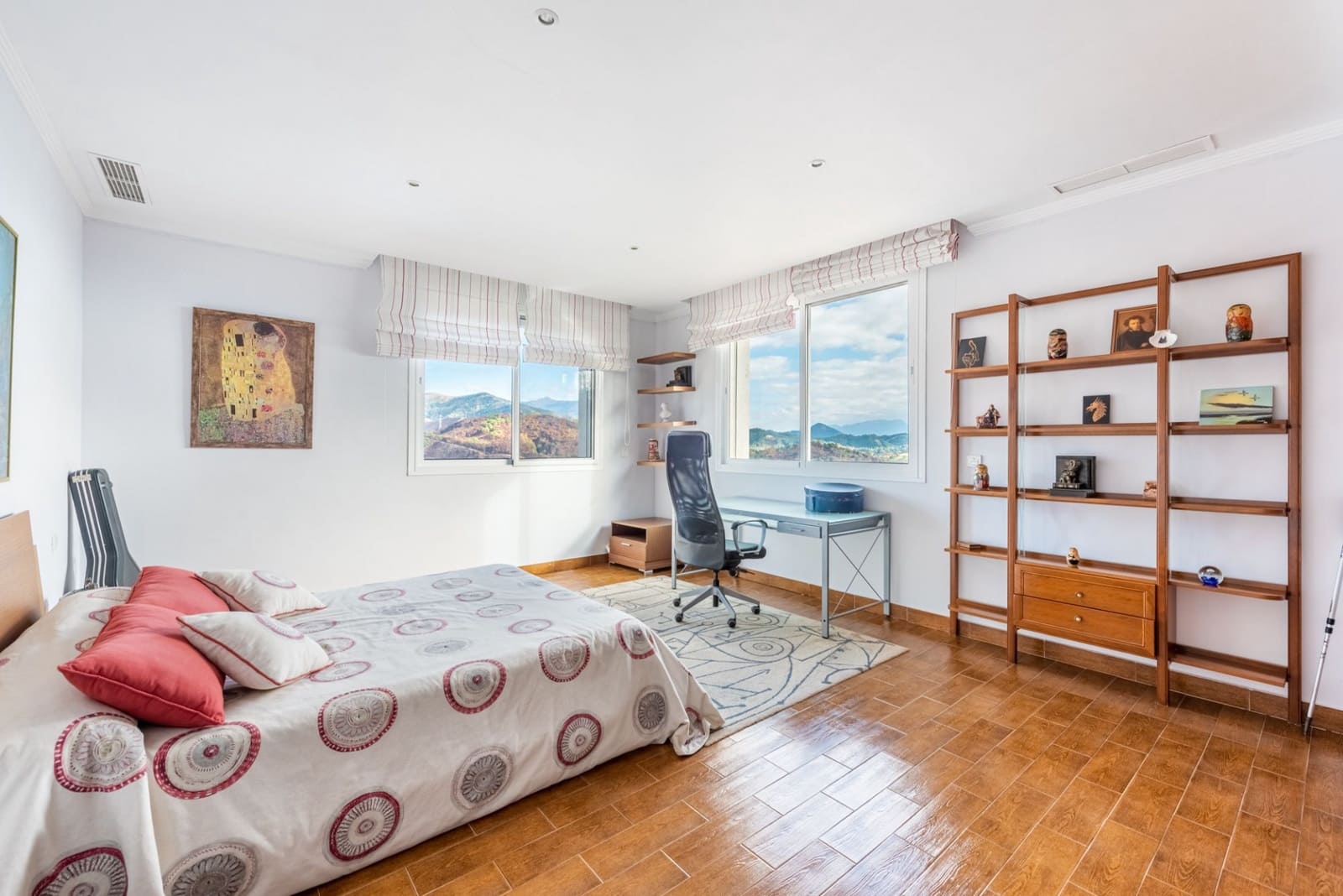 7 chambre Villa/Maison à vendre à Estepona avec piscine garage - 2 100 000 € (Ref: 9042144)