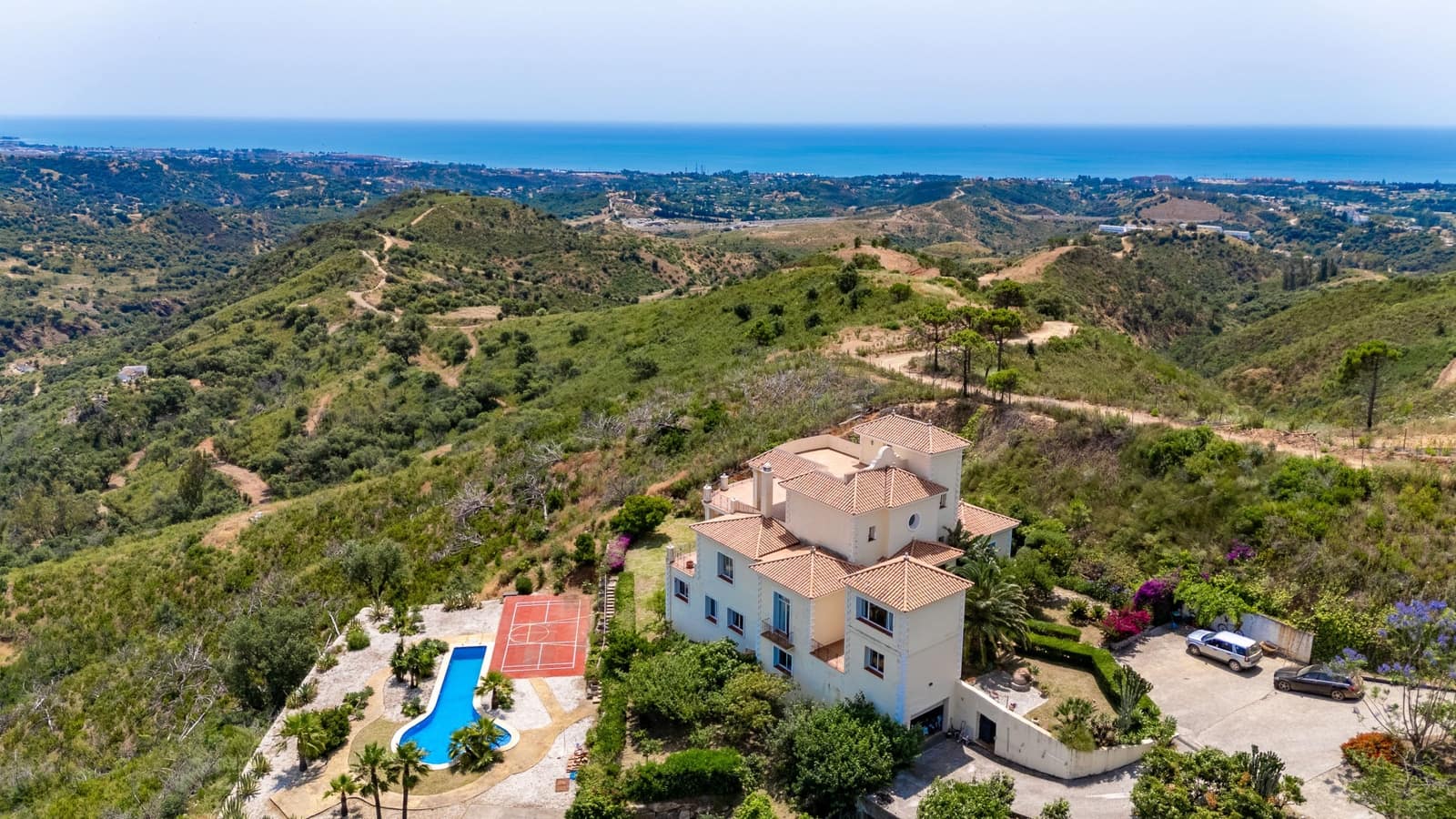 7 chambre Villa/Maison à vendre à Estepona avec piscine garage - 2 100 000 € (Ref: 9042144)