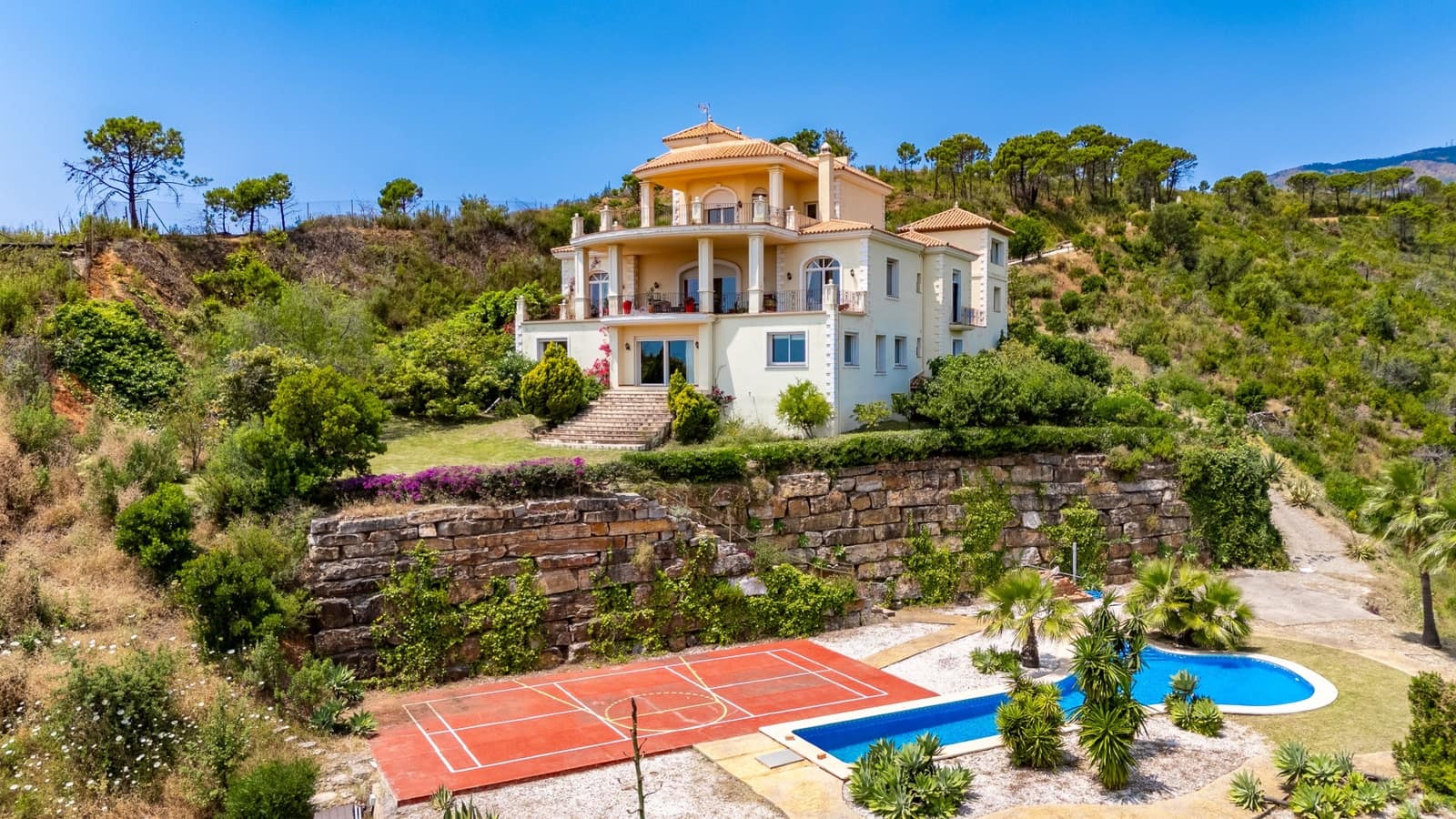 7 chambre Villa/Maison à vendre à Estepona avec piscine garage - 2 100 000 € (Ref: 9042144)