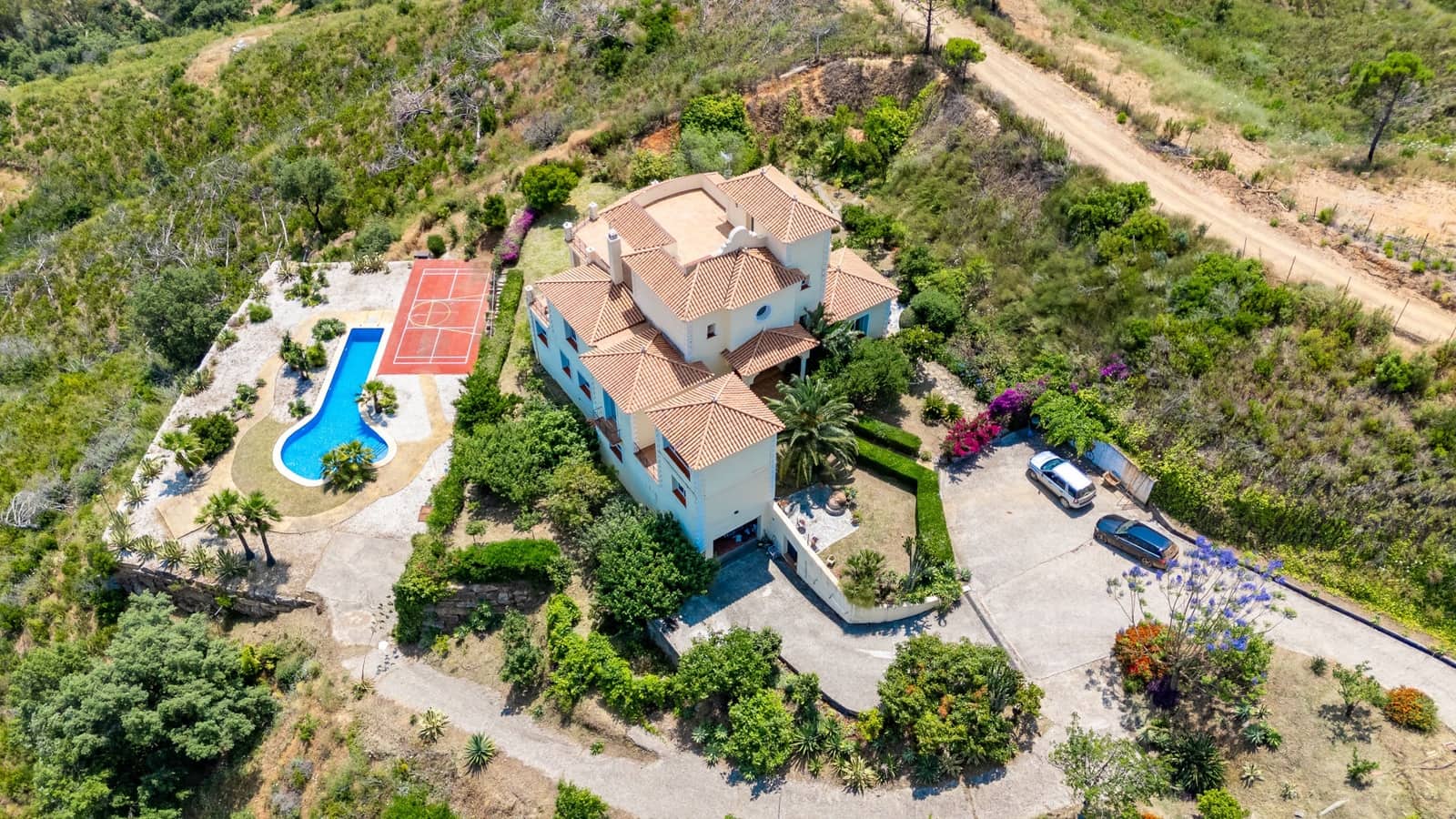 7 chambre Villa/Maison à vendre à Estepona avec piscine garage - 2 100 000 € (Ref: 9042144)