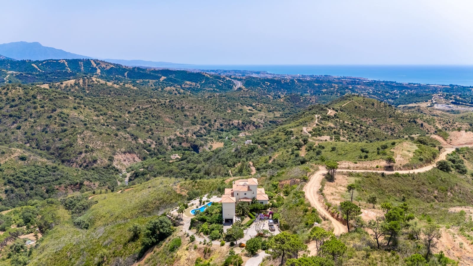 7 chambre Villa/Maison à vendre à Estepona avec piscine garage - 2 100 000 € (Ref: 9042144)
