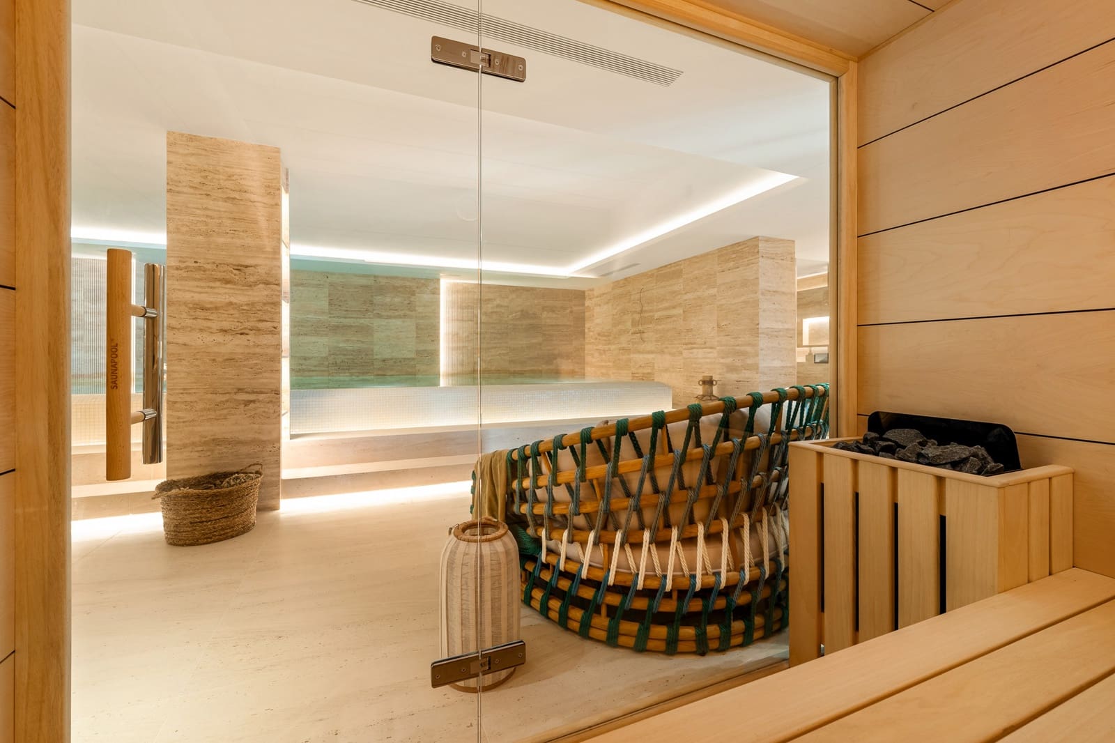 6 bedroom Villa for sale in Nueva Andalucia with pool garage - € 8,650,000 (Ref: 9065114)