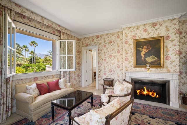 7 slaapkamer Villa te koop in Marbella met zwembad garage - € 10.700.000 (Ref: 9068754)