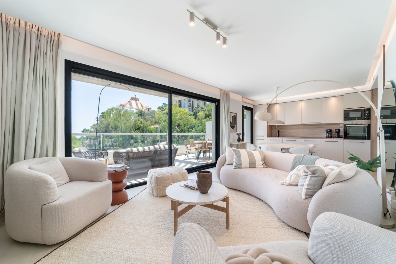 3 soveværelse Penthouse til salg i La Quinta med swimmingpool garage - € 1.150.000 (Ref: 9073303)