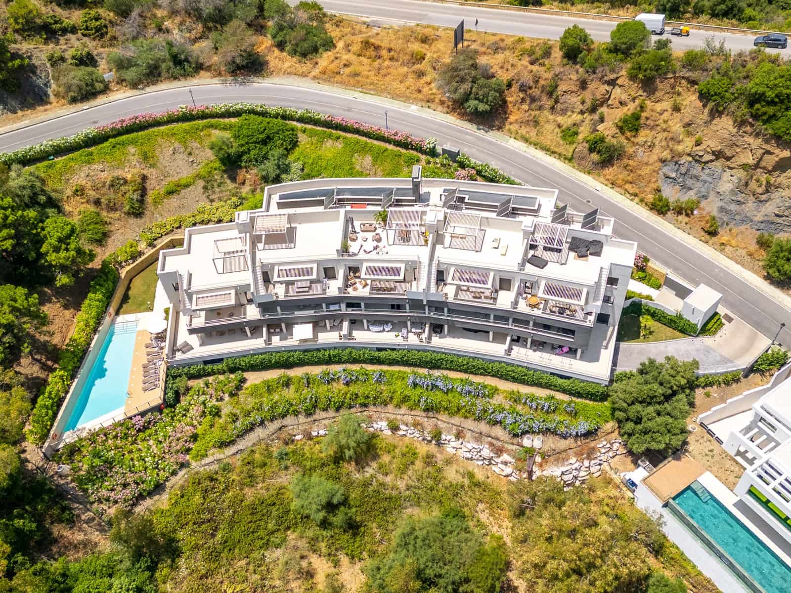 3 soveværelse Penthouse til salg i La Quinta med swimmingpool garage - € 1.150.000 (Ref: 9073303)