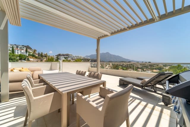3 soveværelse Penthouse til salg i La Quinta, Benahavís med swimmingpool garage - € 1.150.000 (Ref: 9073303)