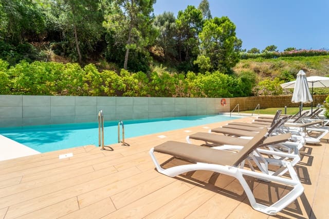 3 soveværelse Penthouse til salg i La Quinta, Benahavís med swimmingpool garage - € 1.150.000 (Ref: 9073303)