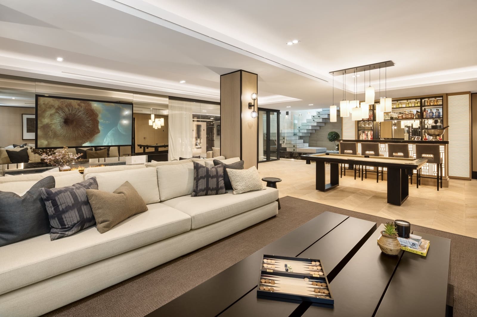 7 slaapkamer Villa te koop in Marbella met zwembad garage - € 19.500.000 (Ref: 9073304)