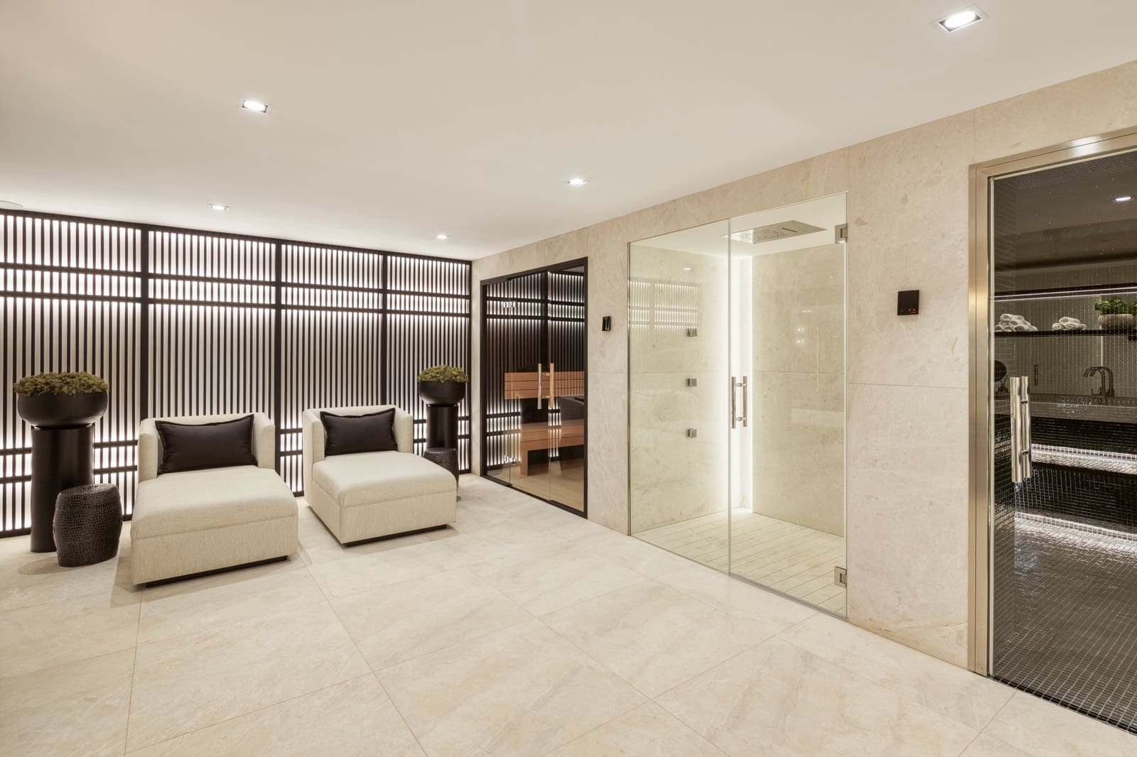 7 slaapkamer Villa te koop in Marbella met zwembad garage - € 19.500.000 (Ref: 9073304)