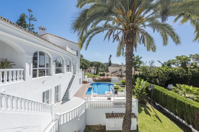5 soverom Villa til salgs i Marbella med svømmebasseng garasje - € 2 200 000 (Ref: 9089704)