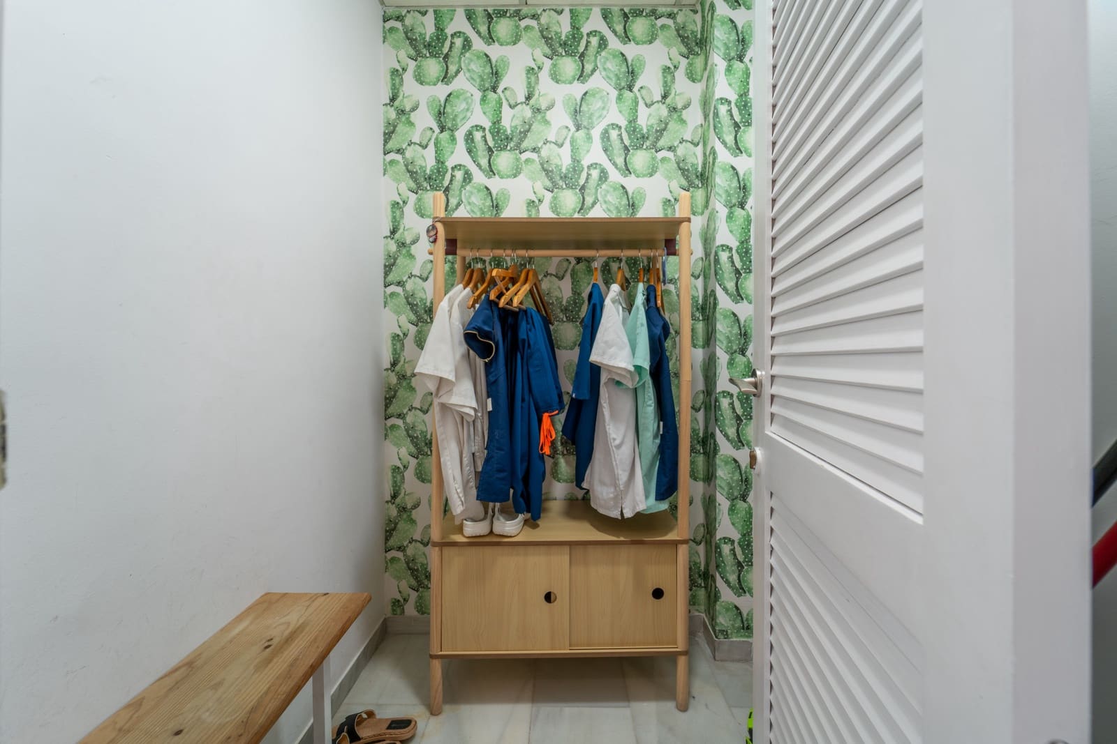 4 soveværelse Erhverv til salg i Marbella - € 625.000 (Ref: 9100653)