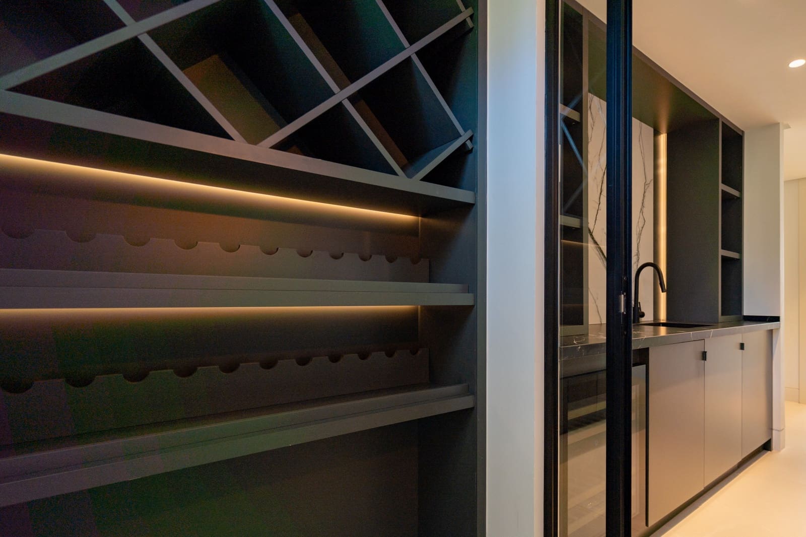 4 slaapkamer Villa te koop in Marbella met zwembad garage - € 4.700.000 (Ref: 9106446)