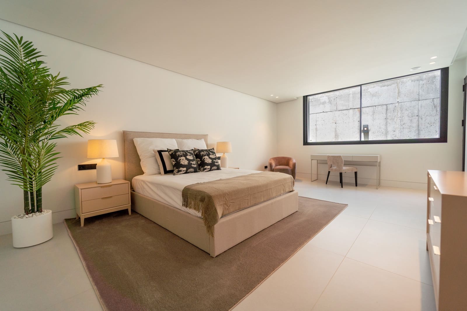 4 slaapkamer Villa te koop in Marbella met zwembad garage - € 4.700.000 (Ref: 9106446)