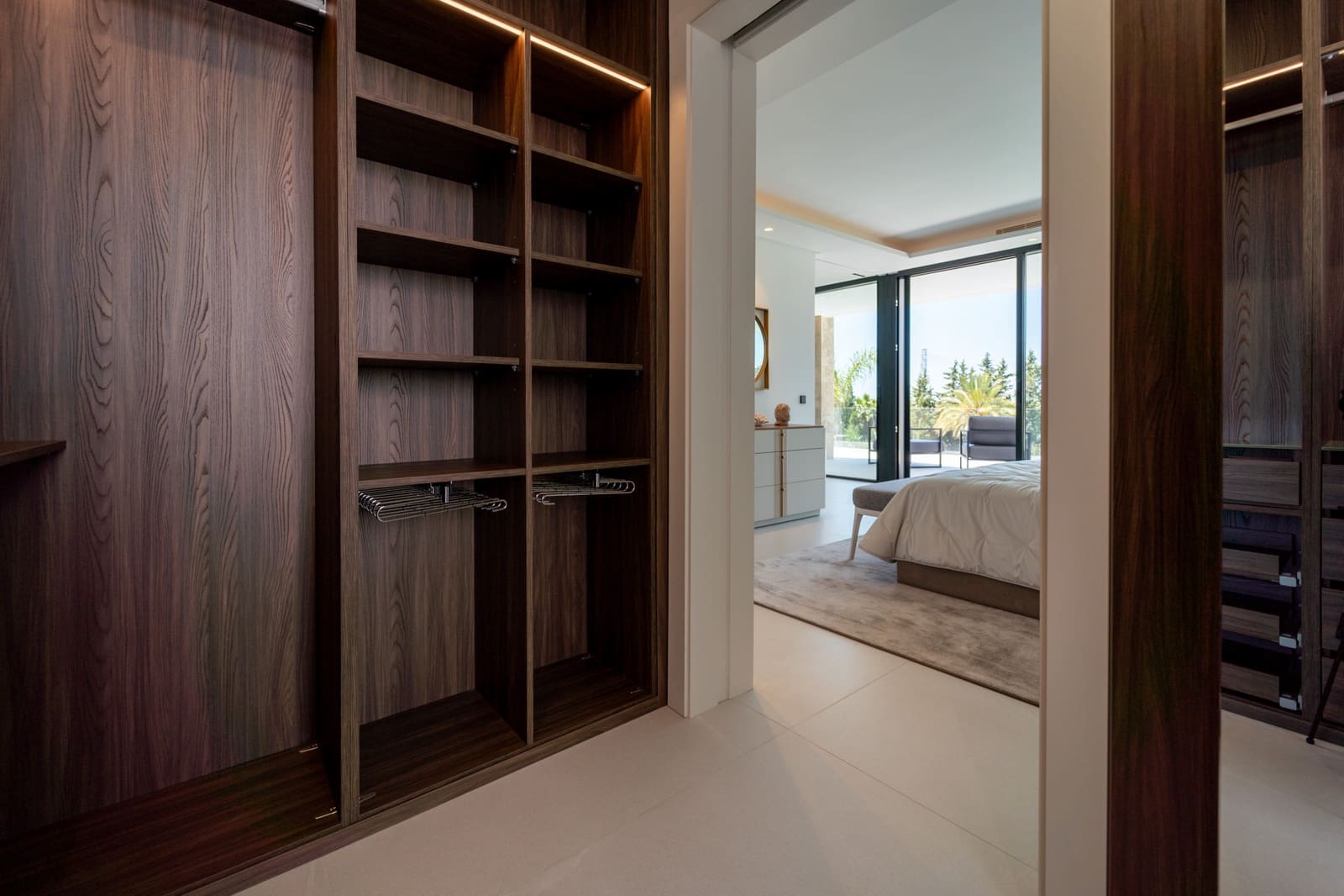 4 slaapkamer Villa te koop in Marbella met zwembad garage - € 4.700.000 (Ref: 9106446)