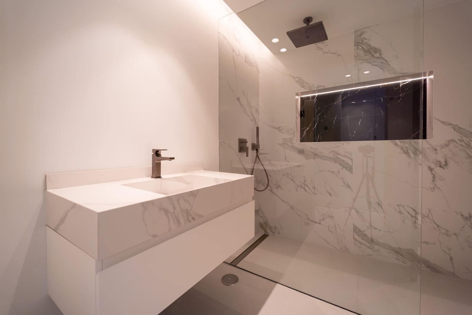 4 slaapkamer Villa te koop in Marbella met zwembad garage - € 4.700.000 (Ref: 9106446)