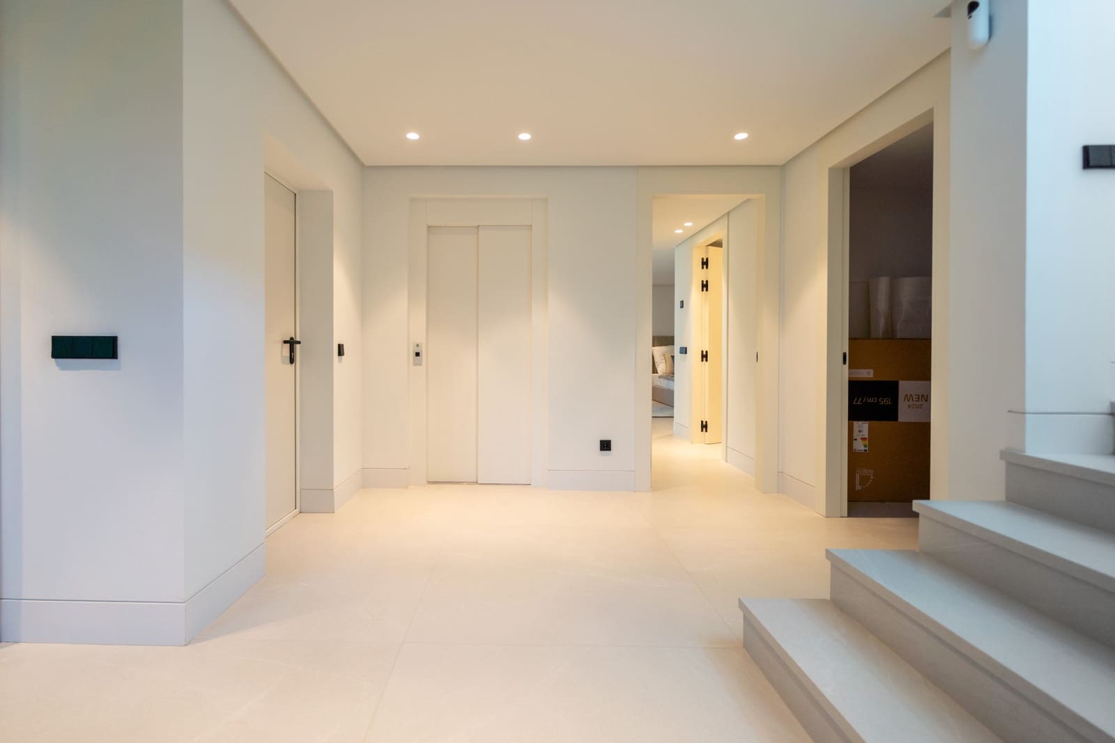 4 soveværelse Villa til salg i Marbella med swimmingpool garage - € 4.500.000 (Ref: 9106446)
