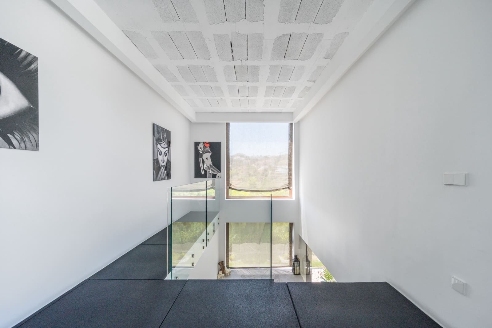 5 bedroom Villa for sale in Benahavis with pool garage - € 3,950,000 (Ref: 9106447)