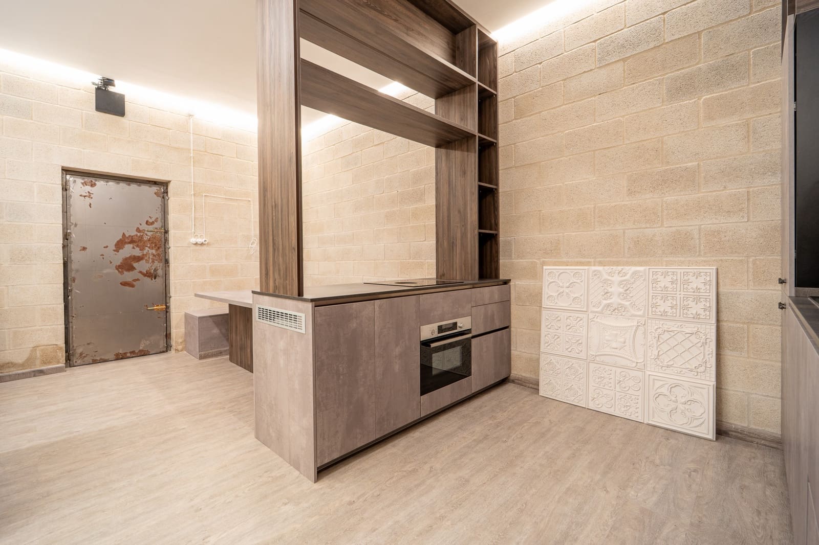 5 bedroom Villa for sale in Benahavis with pool garage - € 3,950,000 (Ref: 9106447)