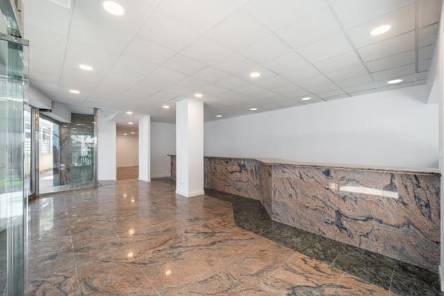 Commercieel te koop in Marbella - € 549.000 (Ref: 9110188)