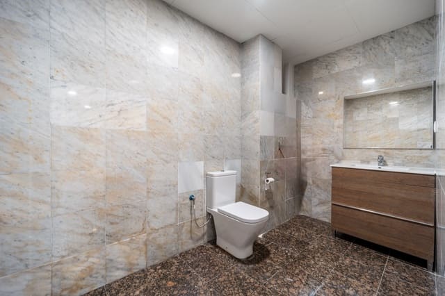 Kommersiell til salgs i Marbella - € 540 000 (Ref: 9110188)
