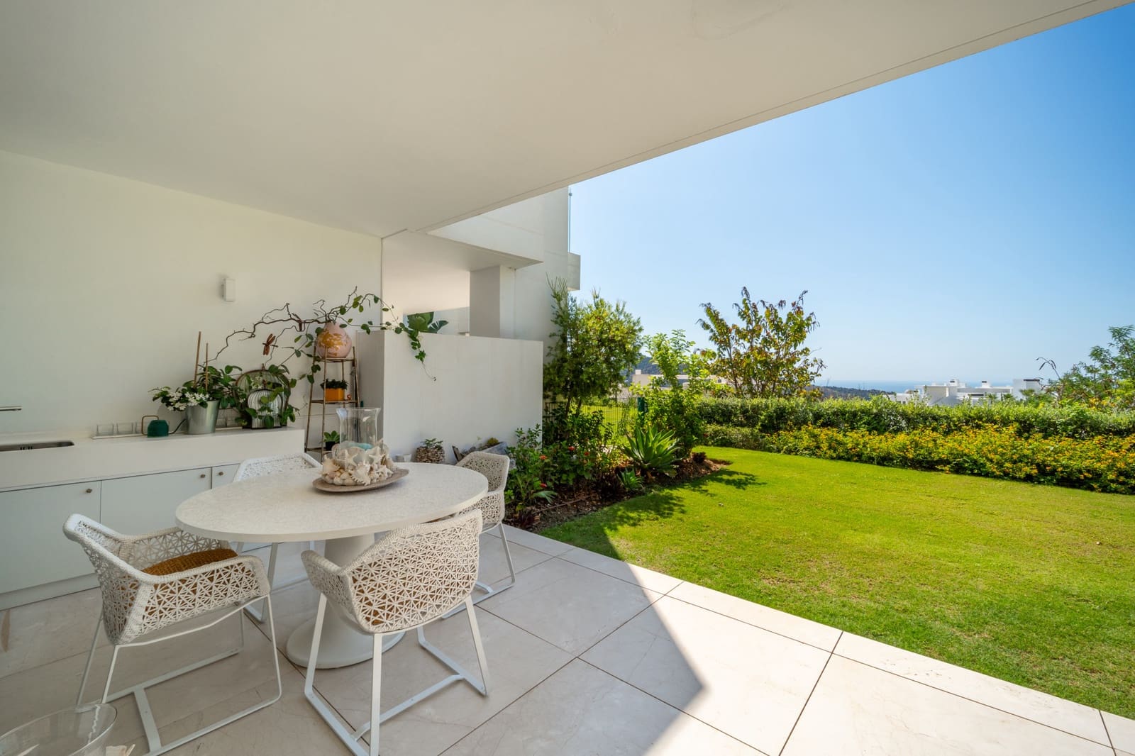 3 soveværelse Lejlighed til salg i Ojen med swimmingpool garage - € 1.195.000 (Ref: 9110189)