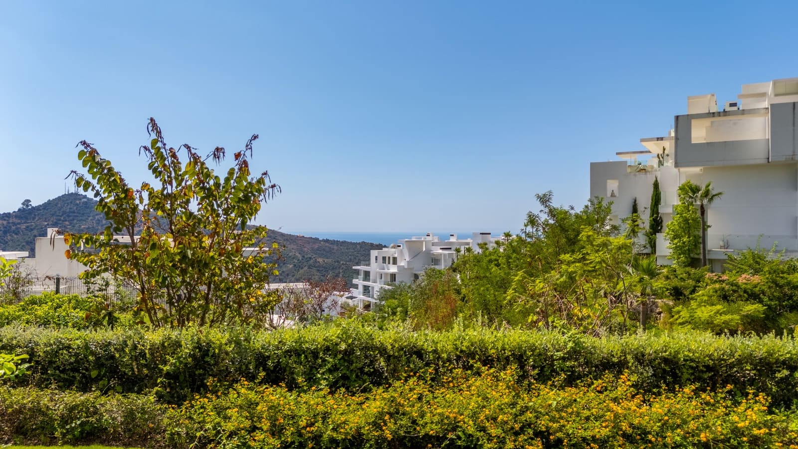 3 soveværelse Lejlighed til salg i Ojen med swimmingpool garage - € 1.195.000 (Ref: 9110189)