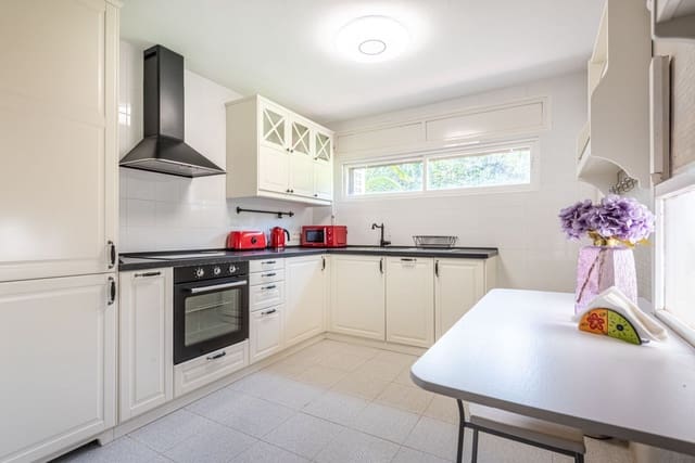 4 soveværelse Villa til salg i Marbella med swimmingpool garage - € 4.200.000 (Ref: 9115993)