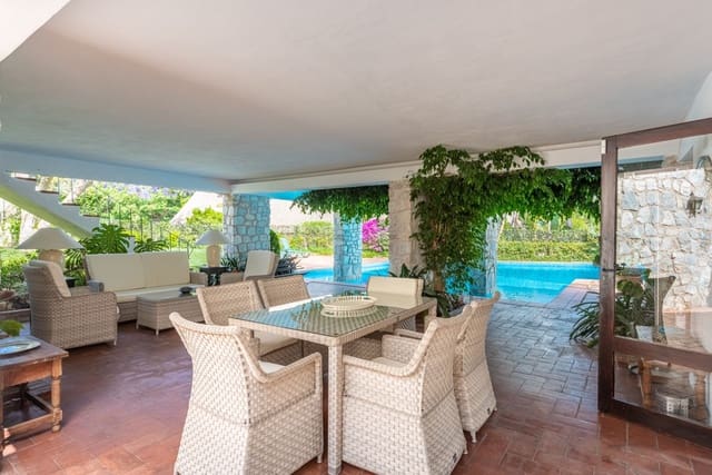 4 soveværelse Villa til salg i Marbella med swimmingpool garage - € 4.200.000 (Ref: 9115993)