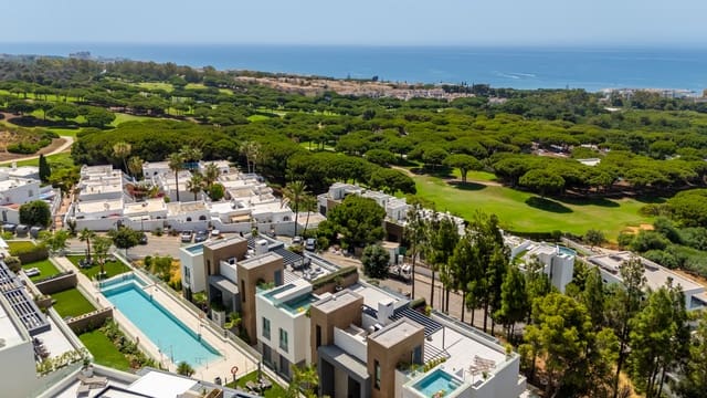 3 chambre Appartement à vendre à Marbella avec piscine garage - 995 000 € (Ref: 9126705)