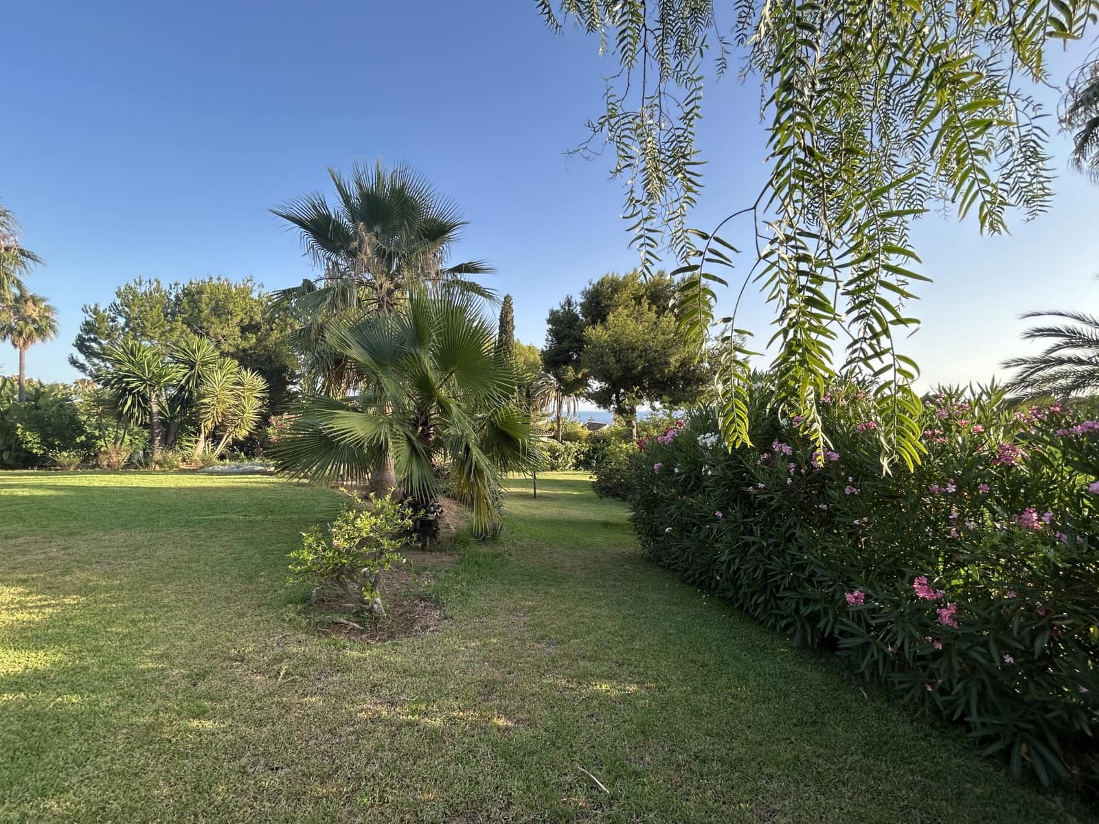 4 slaapkamer Villa te koop in Golden Mile met zwembad garage - € 4.200.000 (Ref: 9129639)