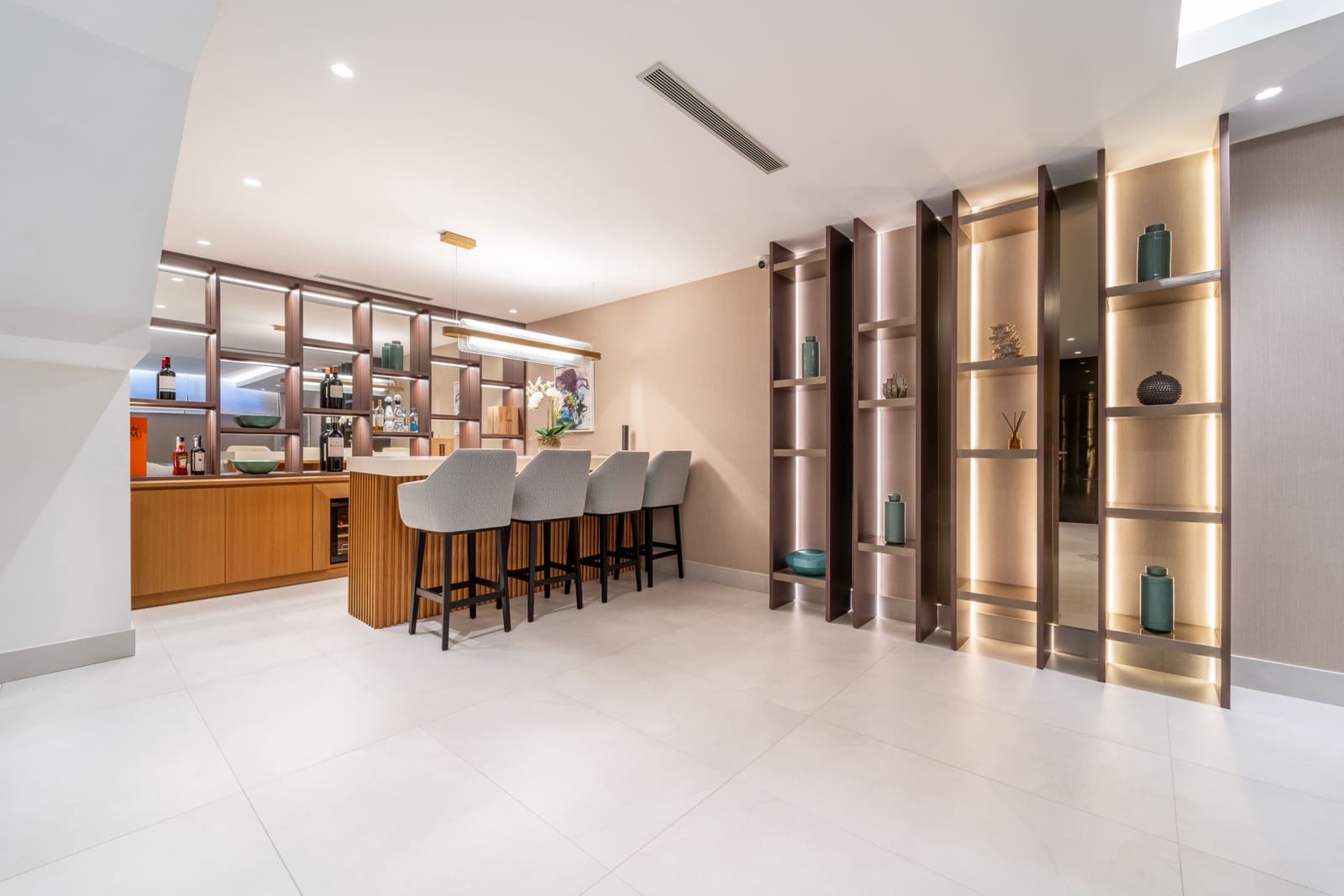 4 chambre Appartement à vendre à Marbella avec piscine garage - 4 390 000 € (Ref: 9132263)