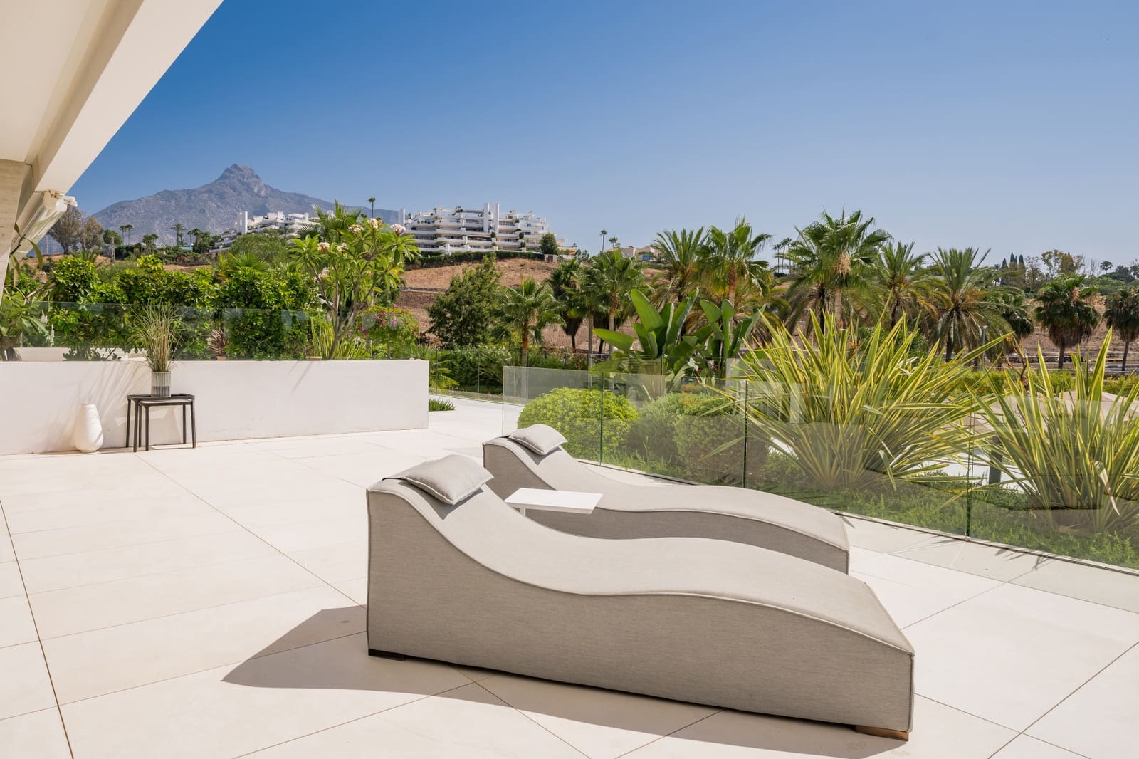 4 chambre Appartement à vendre à Marbella avec piscine garage - 4 390 000 € (Ref: 9132263)