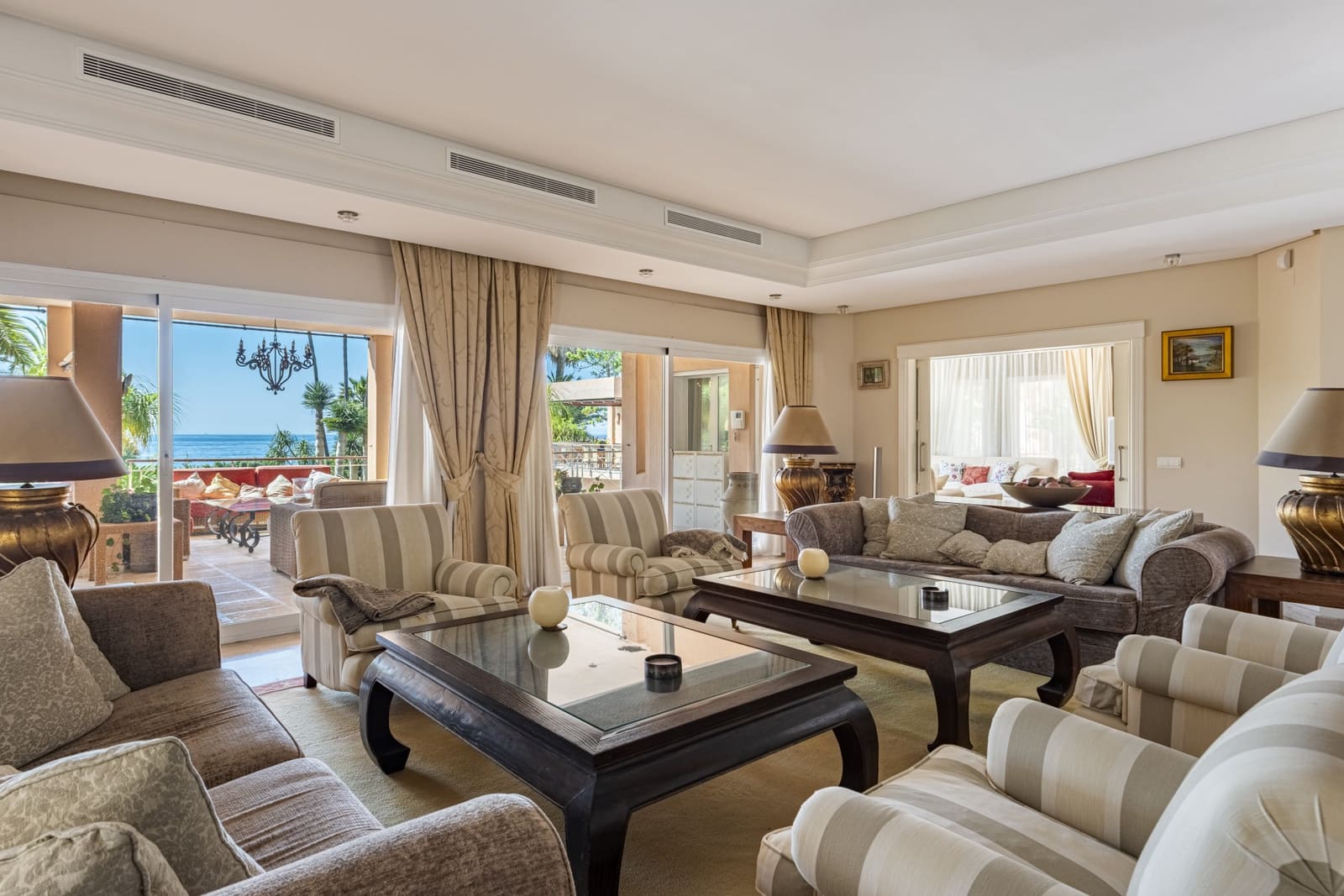 8 Zimmer Villa zu verkaufen in New Golden Mile mit Pool Garage - 6.800.000 € (Ref: 9134304)