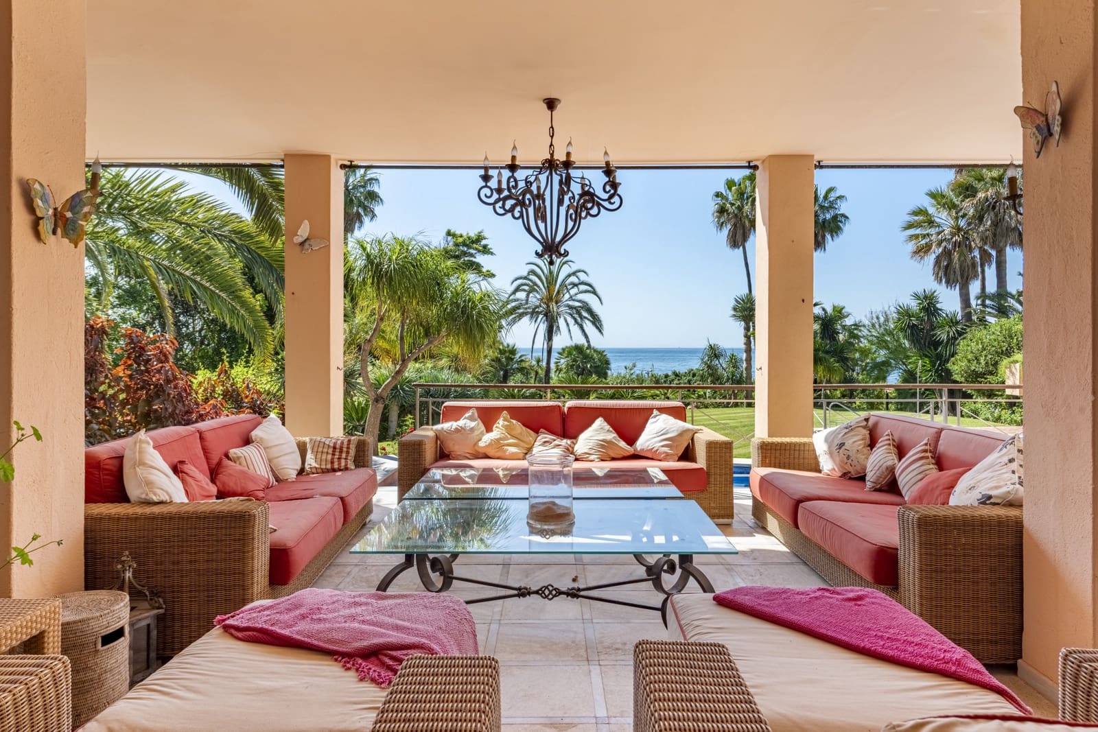 8 Zimmer Villa zu verkaufen in New Golden Mile mit Pool Garage - 6.800.000 € (Ref: 9134304)