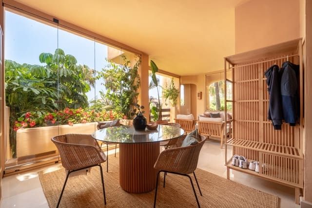 2 slaapkamer Appartement te koop in Marbella met zwembad garage - € 1.395.000 (Ref: 9145462)