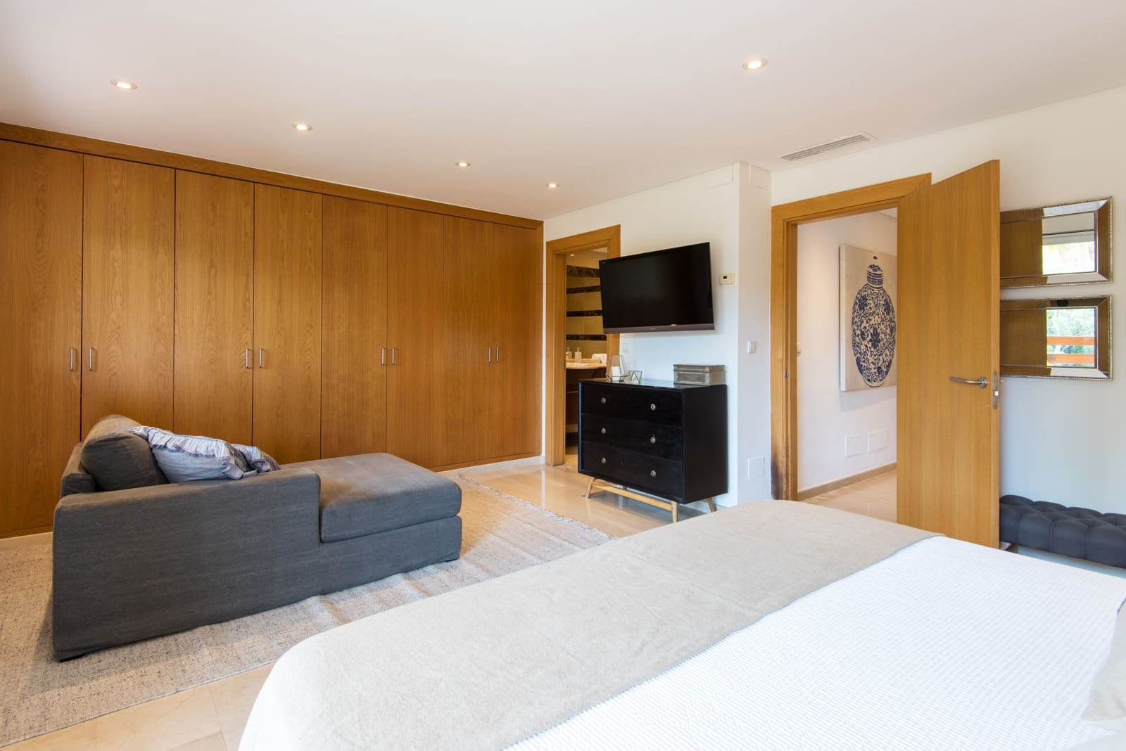 2 soverom Hus til salgs i Marbella med svømmebasseng garasje - € 850 000 (Ref: 9145464)